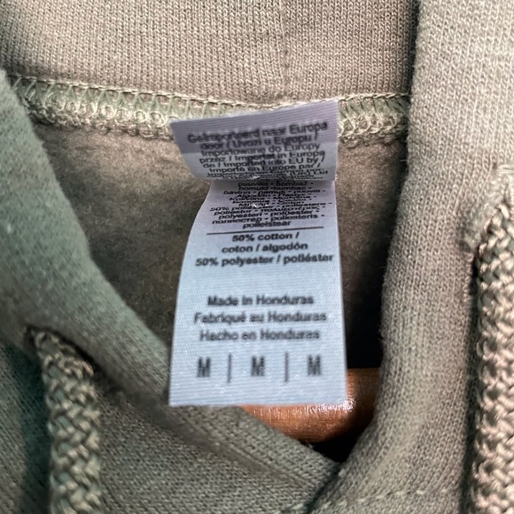 Books over bakwaas green hoodie size Medium - Picture 7 of 10